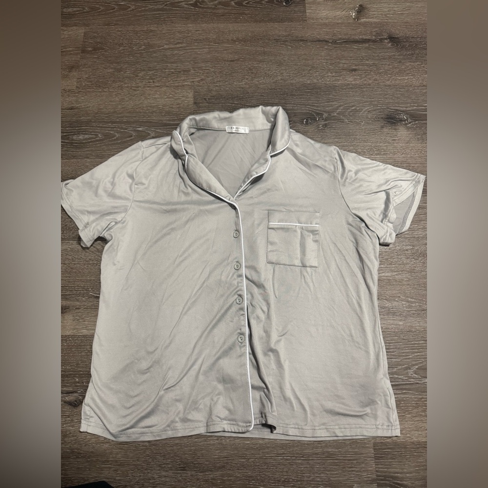 Gray sleeping shirt